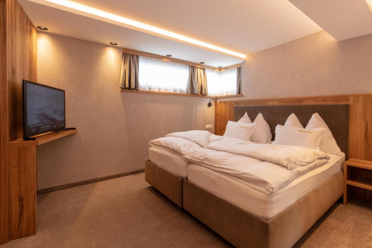 Hotel Neder 이스크글 외부 사진